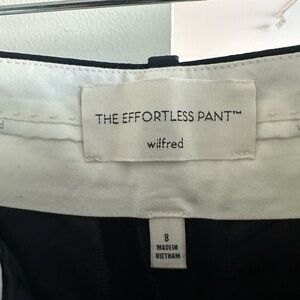 Aritzia Effortless Pant in Navy Size 8